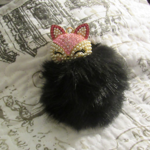 Claire's Accessories - Puffy Keychain